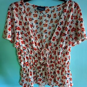 Floral Modcloth blouse tie front